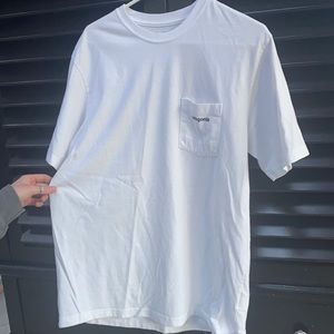 Patagonia pocket t